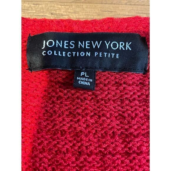Jones New York Collection Red Short Sleeve One Button Closure Cardigan Size Peti - Picture 10 of 11
